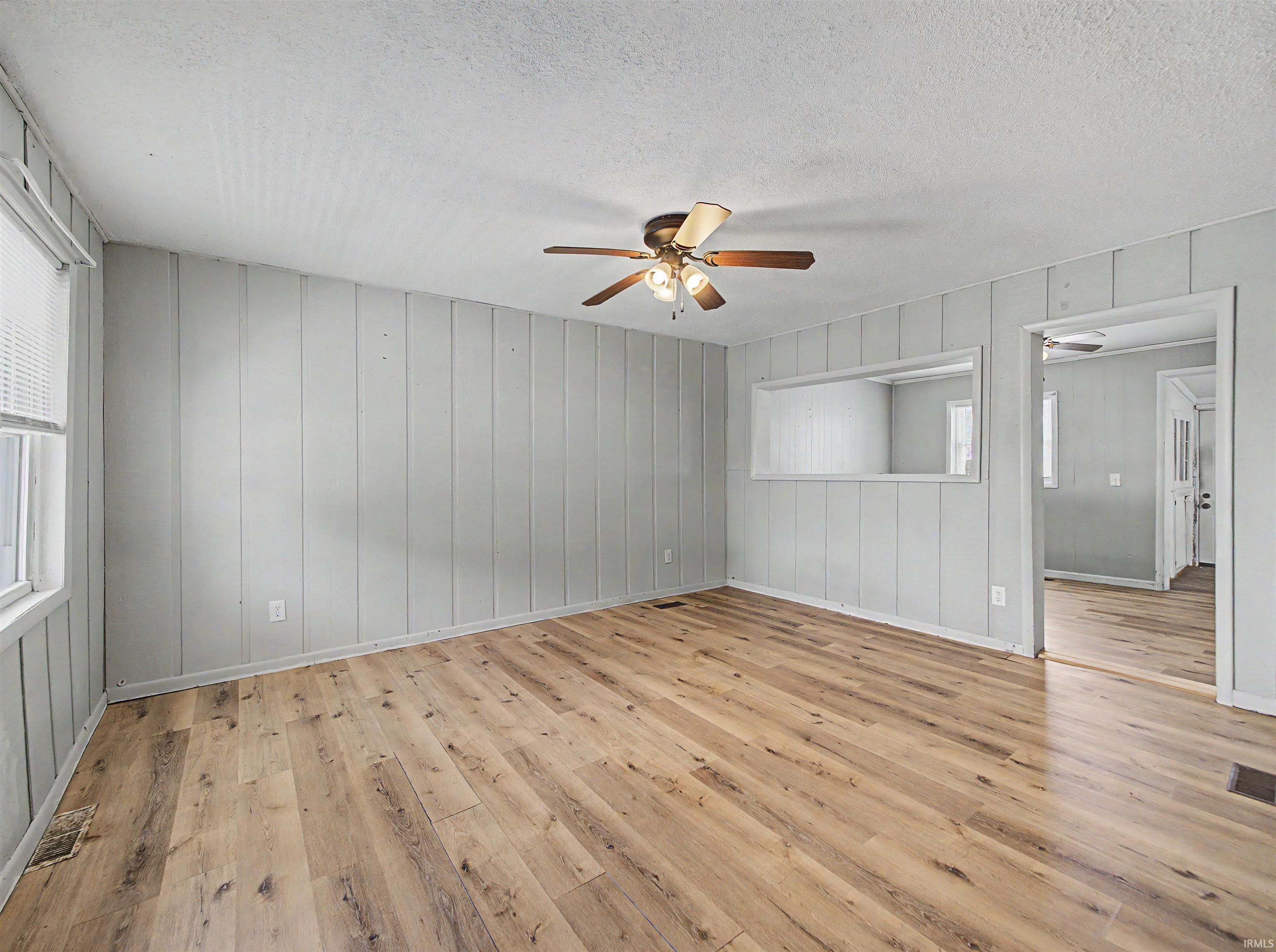 1206 East Walnut Street Washington, IN 47501 - Photo 11 of 36