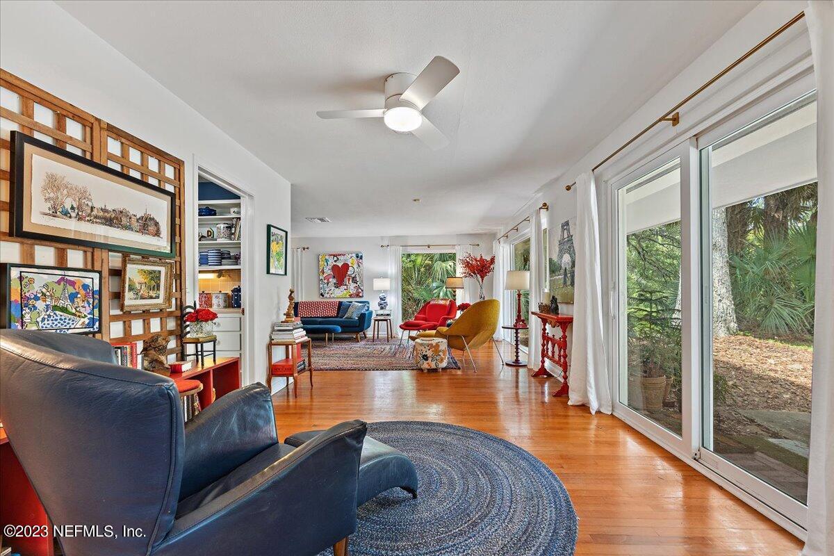 1140 Seminole Road Atlantic Beach, FL 32233 - Photo 11 of 30 11-Morning Room