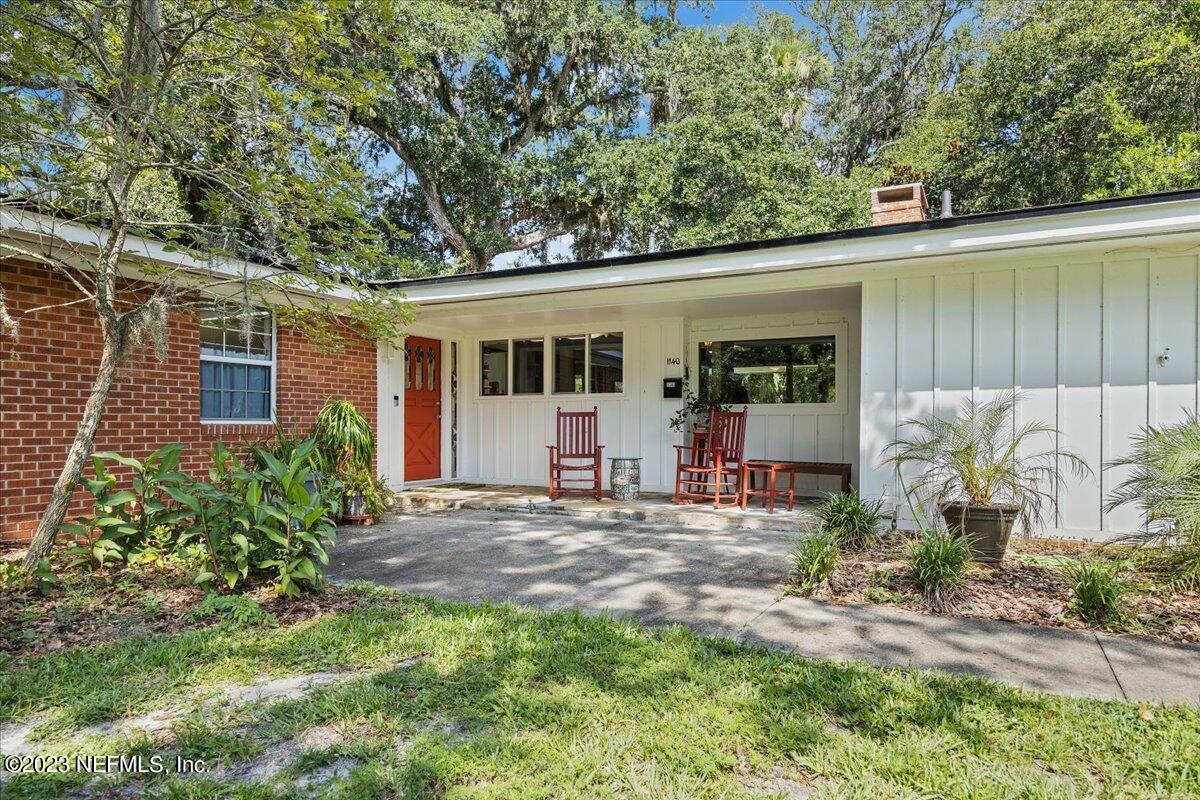 1140 Seminole Road Atlantic Beach, FL 32233 - Photo 3 of 30 03-Entryway