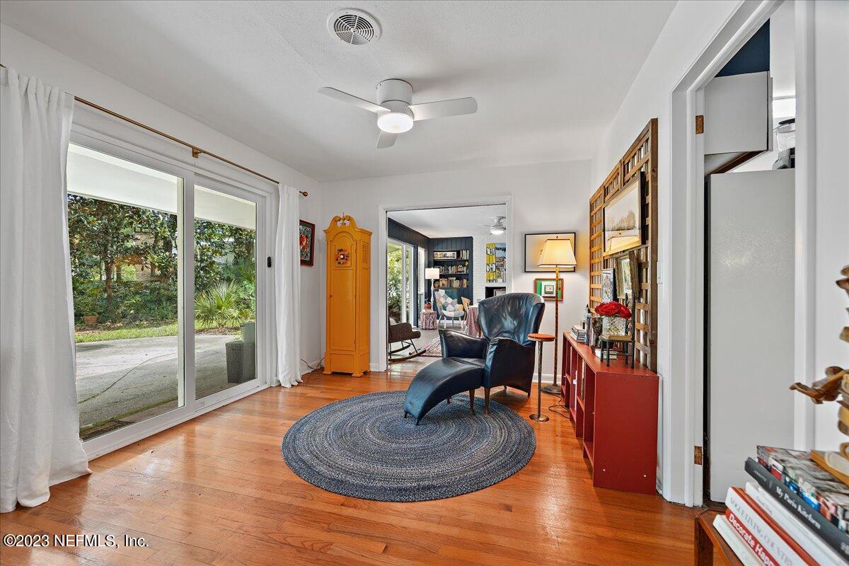 1140 Seminole Road Atlantic Beach, FL 32233 - Photo 10 of 30 10-Morning Room