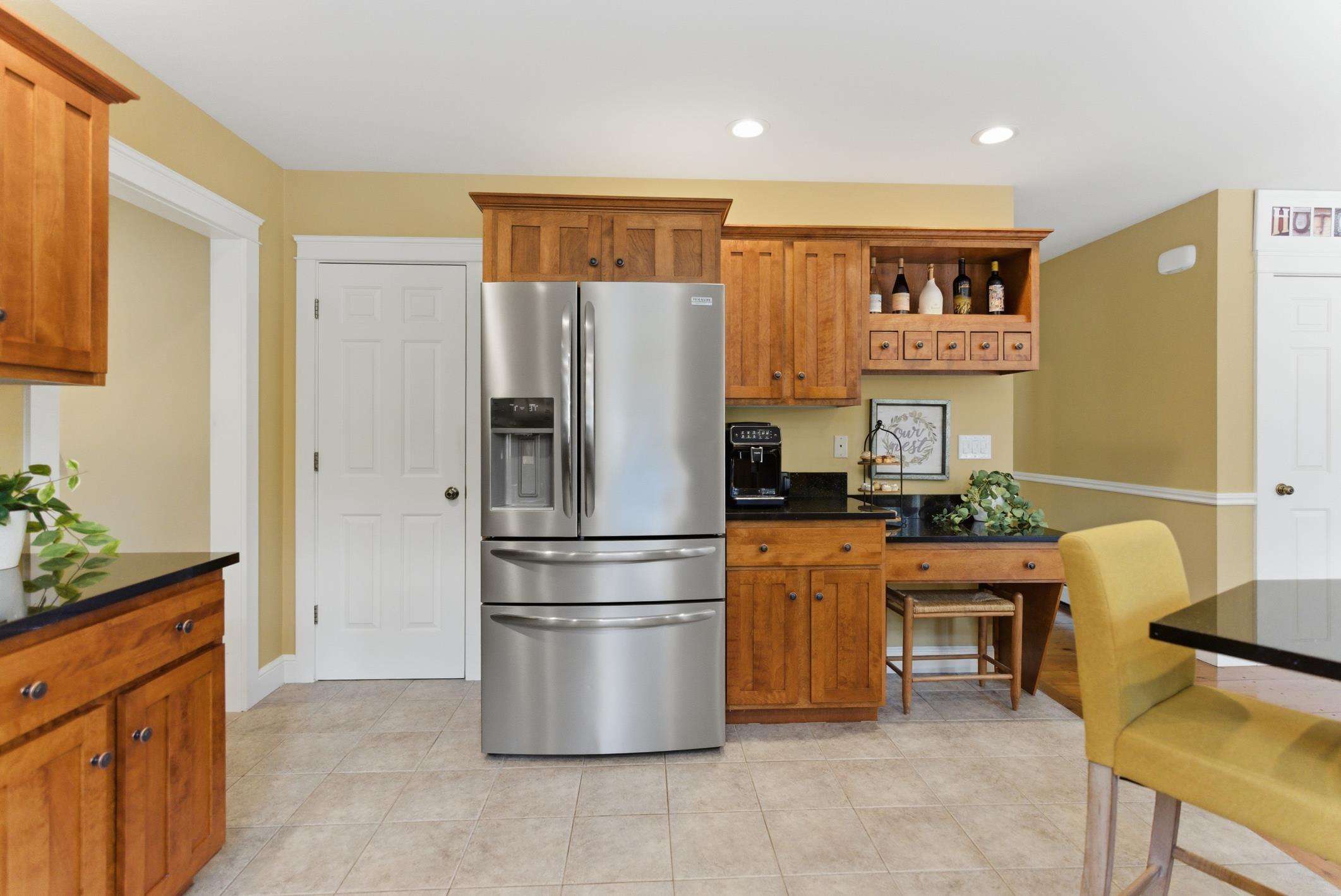 105 Dyer Road Lewiston, ME 04240 - Photo 17 of 110 Kitchen