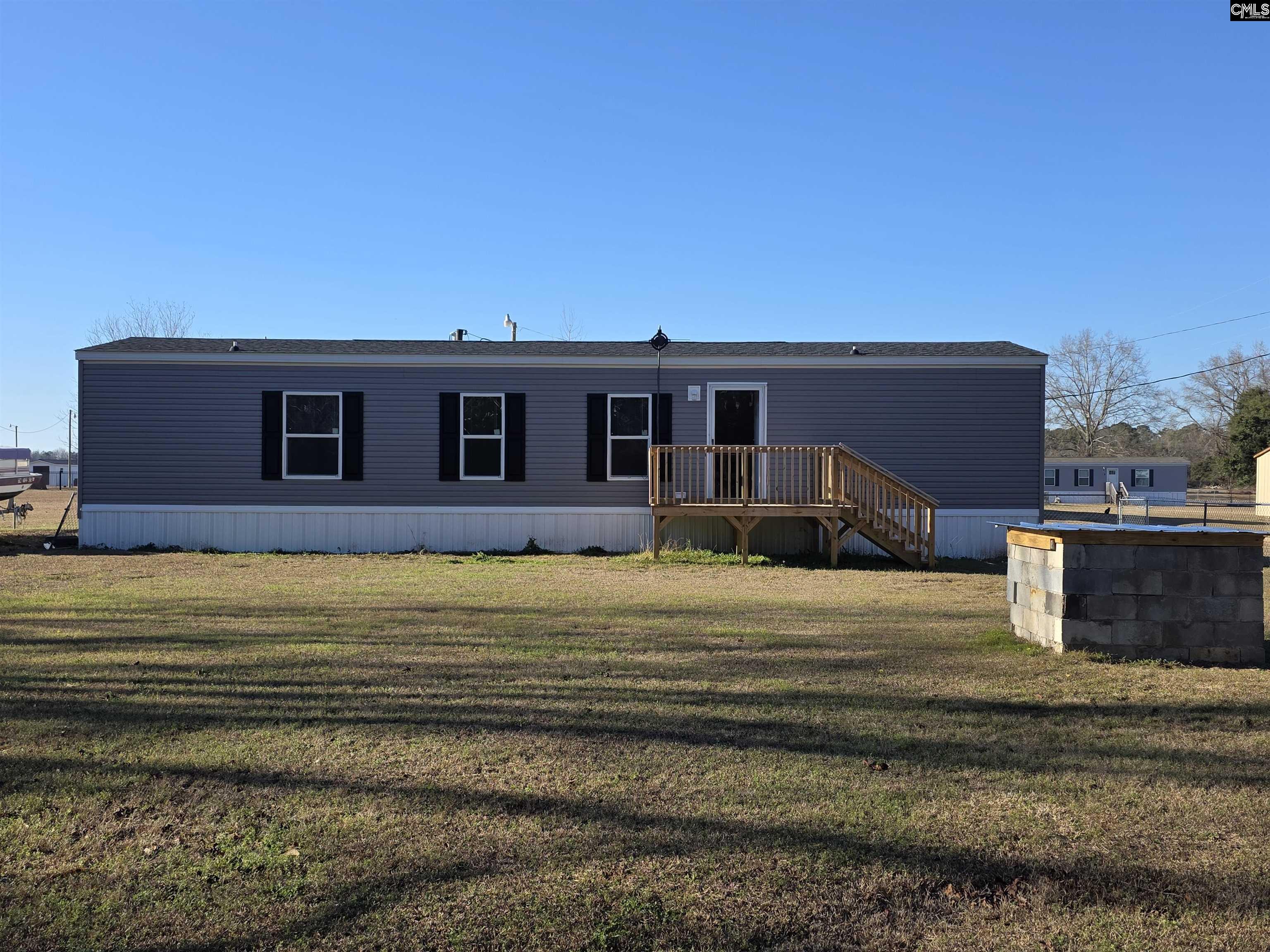 186 Sweet Bay Lane Elloree, SC 29047 - Photo 1 of 39