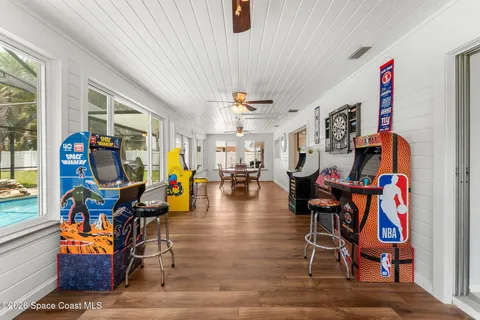 $469,900 | 498 Chamberlin Avenue Northwest, Palm Bay, FL 32907