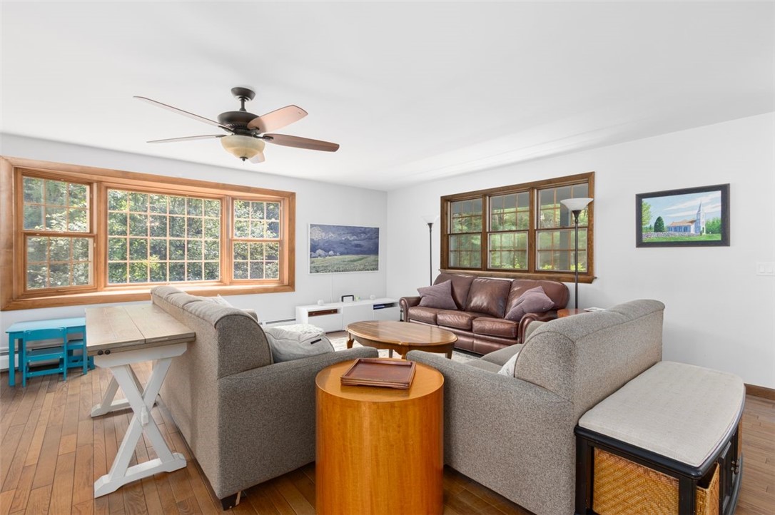 257 Shannock Road South Kingstown, RI 02879 - Photo 16 of 48
