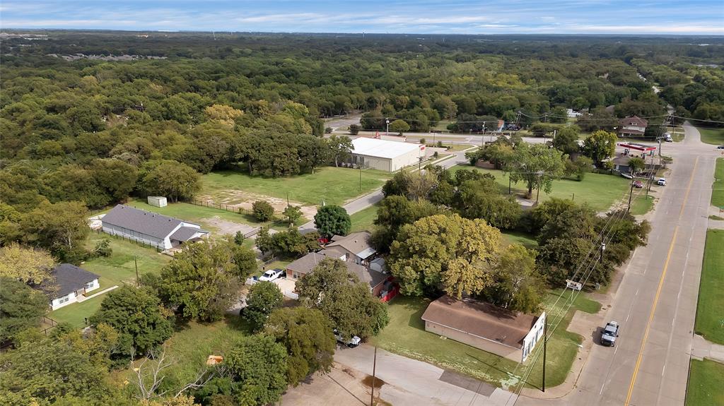 2410 Carleta Street Dallas, TX 75253 - Photo 4 of 29 an aerial view of a house with a yard