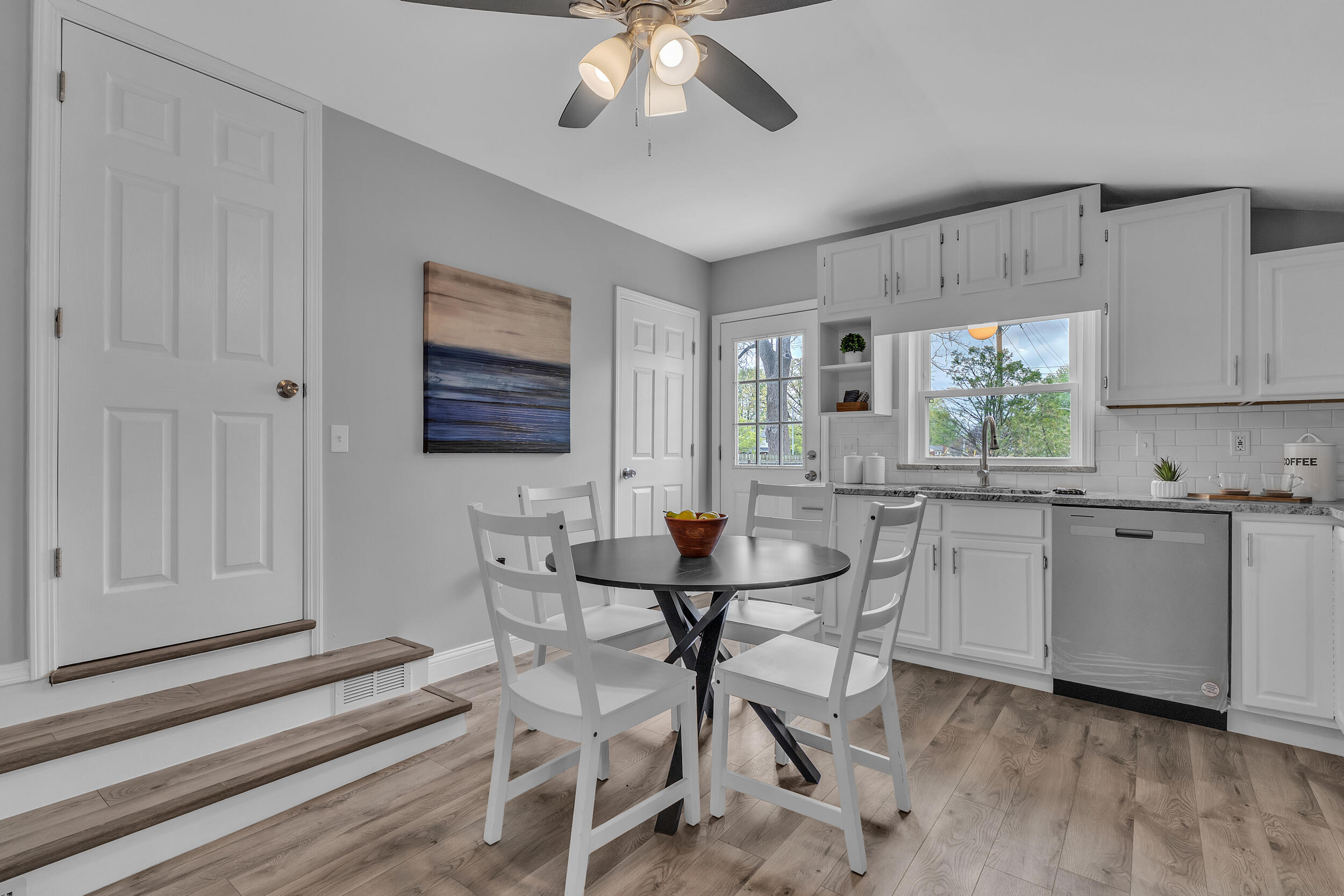 30280 Joy Road Livonia, MI 48150 - Photo 13 of 41 joy-13