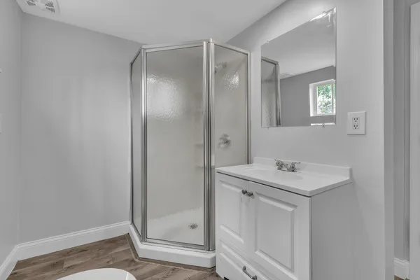 $234,900 | 30280 Joy Road, Livonia, MI 48150