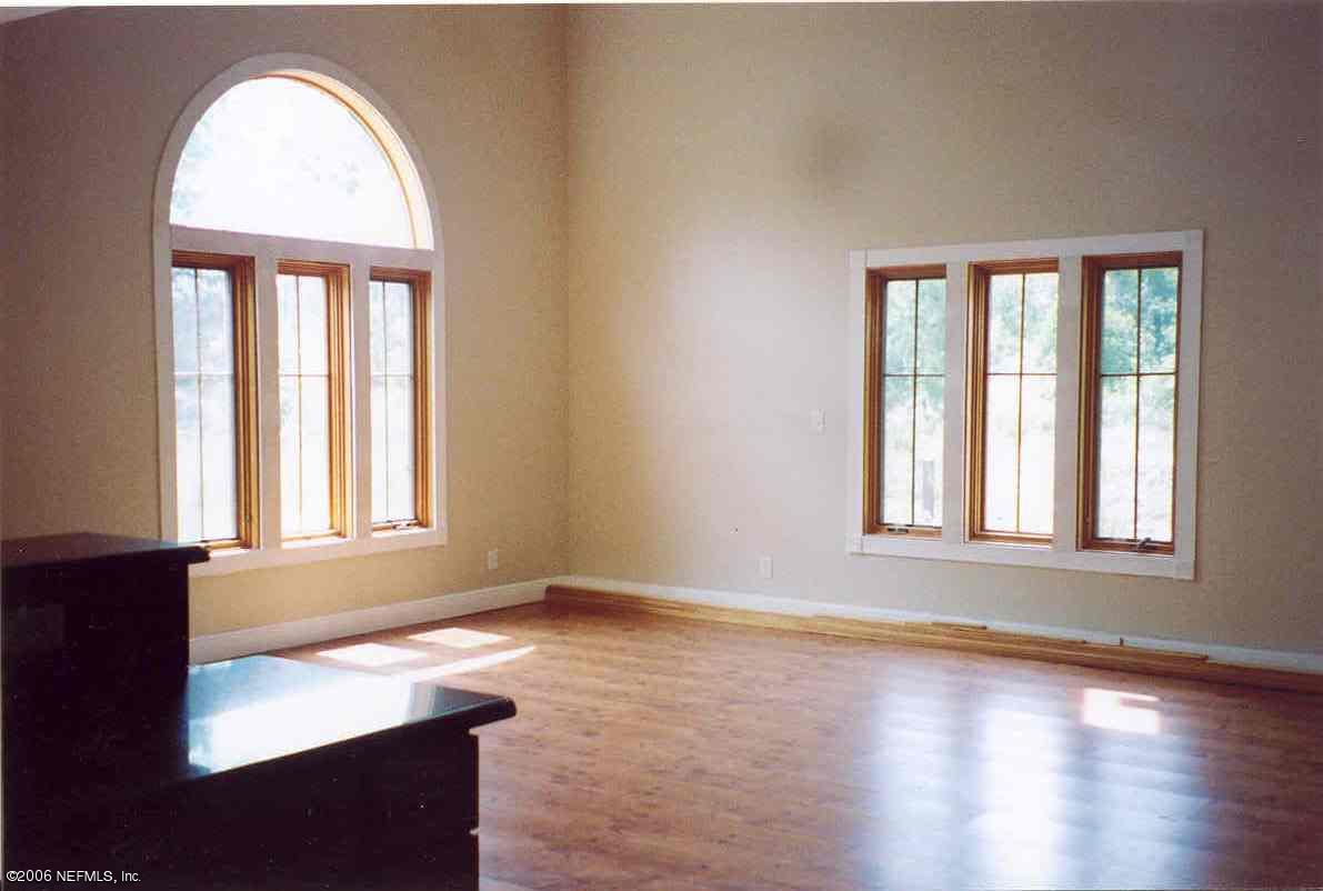 250 Indian Branch Ranch Road St. Augustine, FL 32092 - Photo 4 of 6 Living room