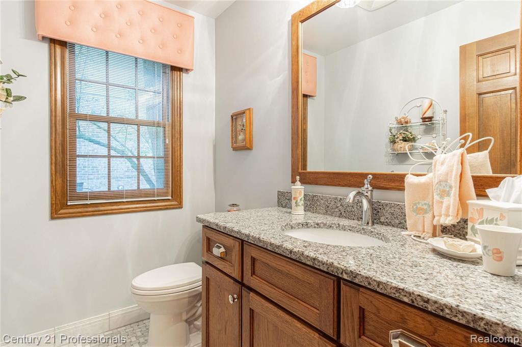 3650 Merriweather Lane Rochester Hills, MI 48306 - Photo 15 of 36