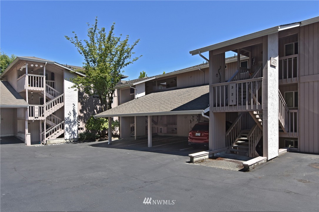 7581 Old Redmond Road, Unit 9 Redmond, WA 98052 - Photo 1 of 23 Gallery Image 1