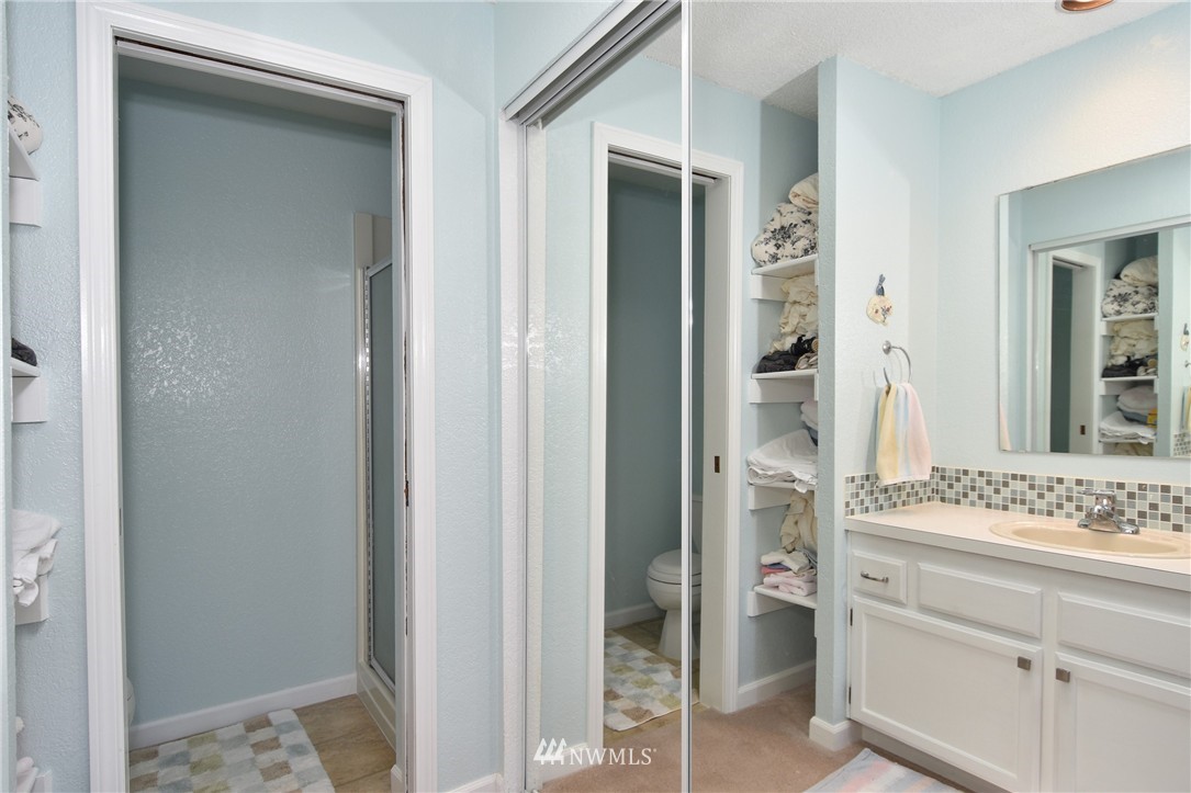 7581 Old Redmond Road, Unit 9 Redmond, WA 98052 - Photo 17 of 23 Gallery Image 17