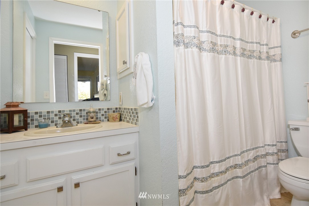 7581 Old Redmond Road, Unit 9 Redmond, WA 98052 - Photo 20 of 23 Gallery Image 20