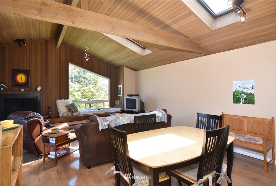 7581 Old Redmond Road, Unit 9 Redmond, WA 98052 - Photo 9 of 23 Gallery Image 9