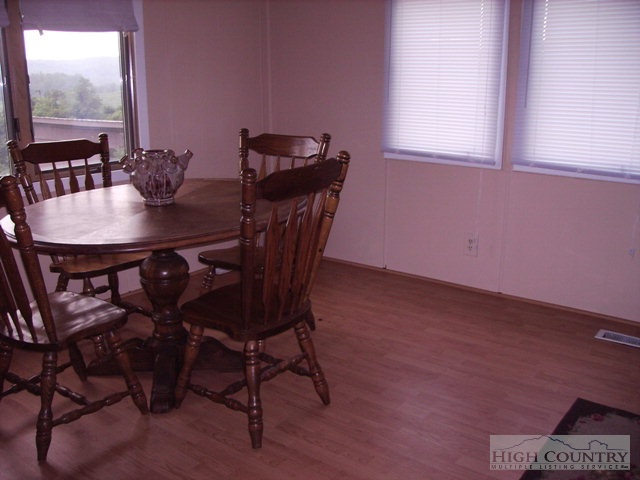 6634 Glade Valley Road Ennice, NC 28623 - Photo 4 of 15 Gallery Image 4