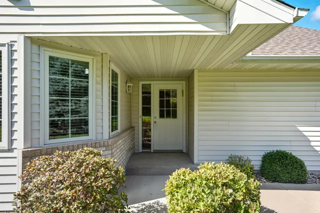 $315,000 | 17196 Pheasant Meadow Lane Southwest, Prior Lake, MN 55372