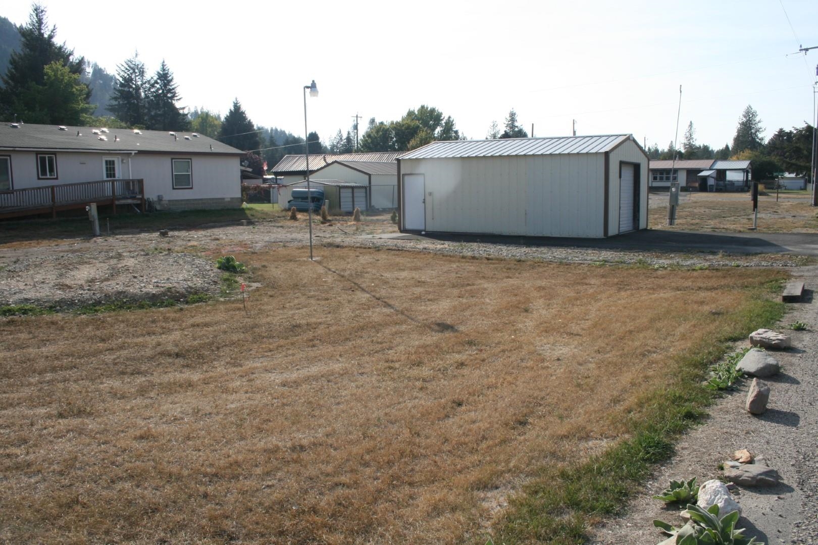 3796 West Bay Road Loon Lake, WA 99148 - Photo 2 of 9 Gallery Image 2