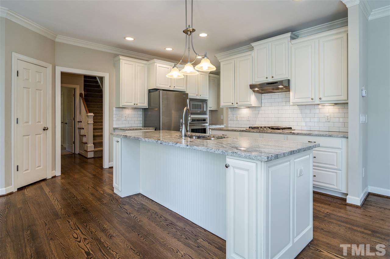 230 Waterville Street Raleigh, NC 27603 - Photo 7 of 30