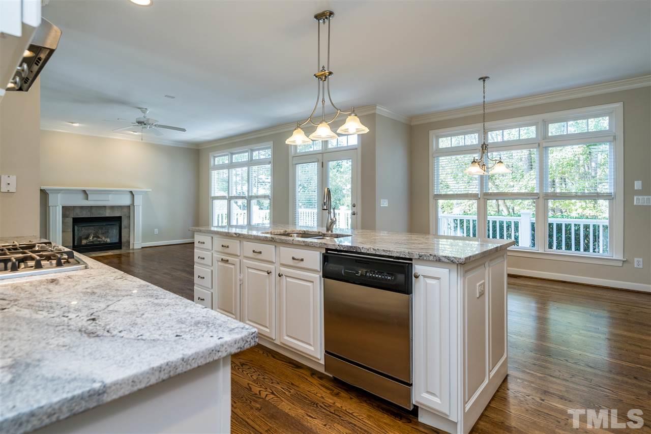 230 Waterville Street Raleigh, NC 27603 - Photo 8 of 30