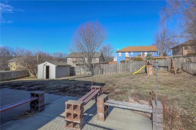 $285,000 | 18404 East Blackhawk Trail, Independence, MO 64056