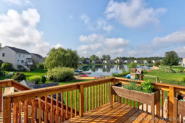 $499,900 | 6114 Kingsbury Court, Allendale, MI 49401