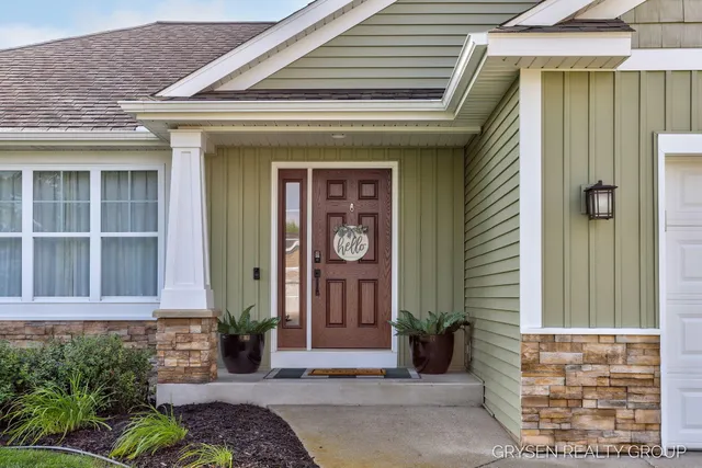 $499,900 | 6114 Kingsbury Court, Allendale, MI 49401