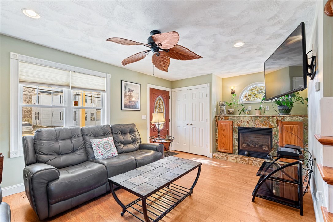 227 Killingly Street Providence, RI 02909 - Photo 13 of 37 Gallery Image 13