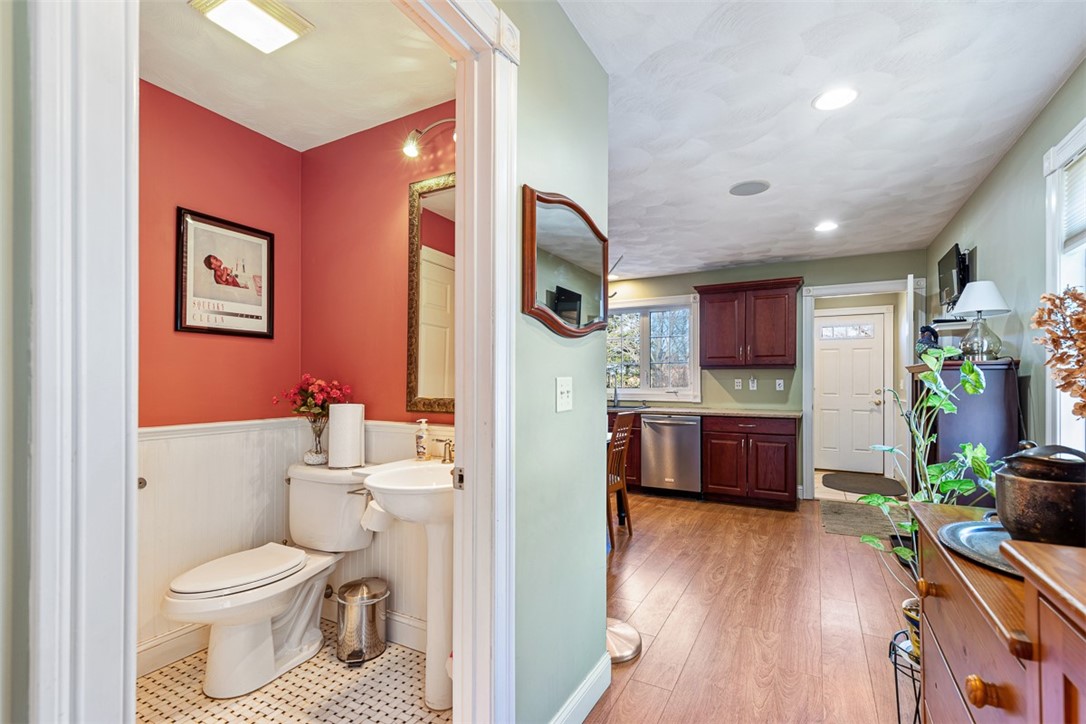 227 Killingly Street Providence, RI 02909 - Photo 15 of 37 Gallery Image 15