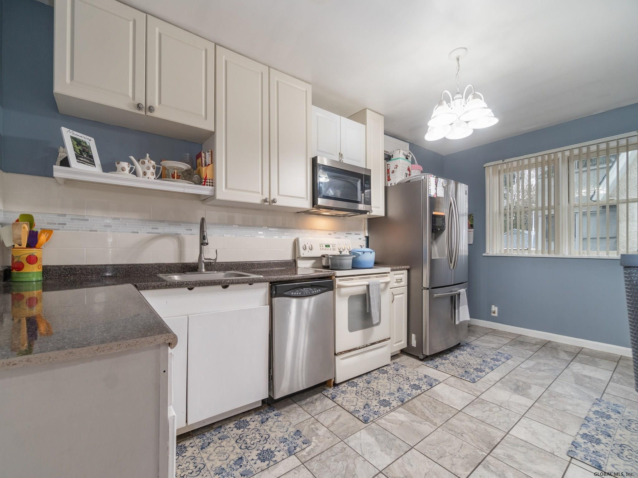 1610 Lenox Road Schenectady, NY 12308 - Photo 17 of 47 Photo 17