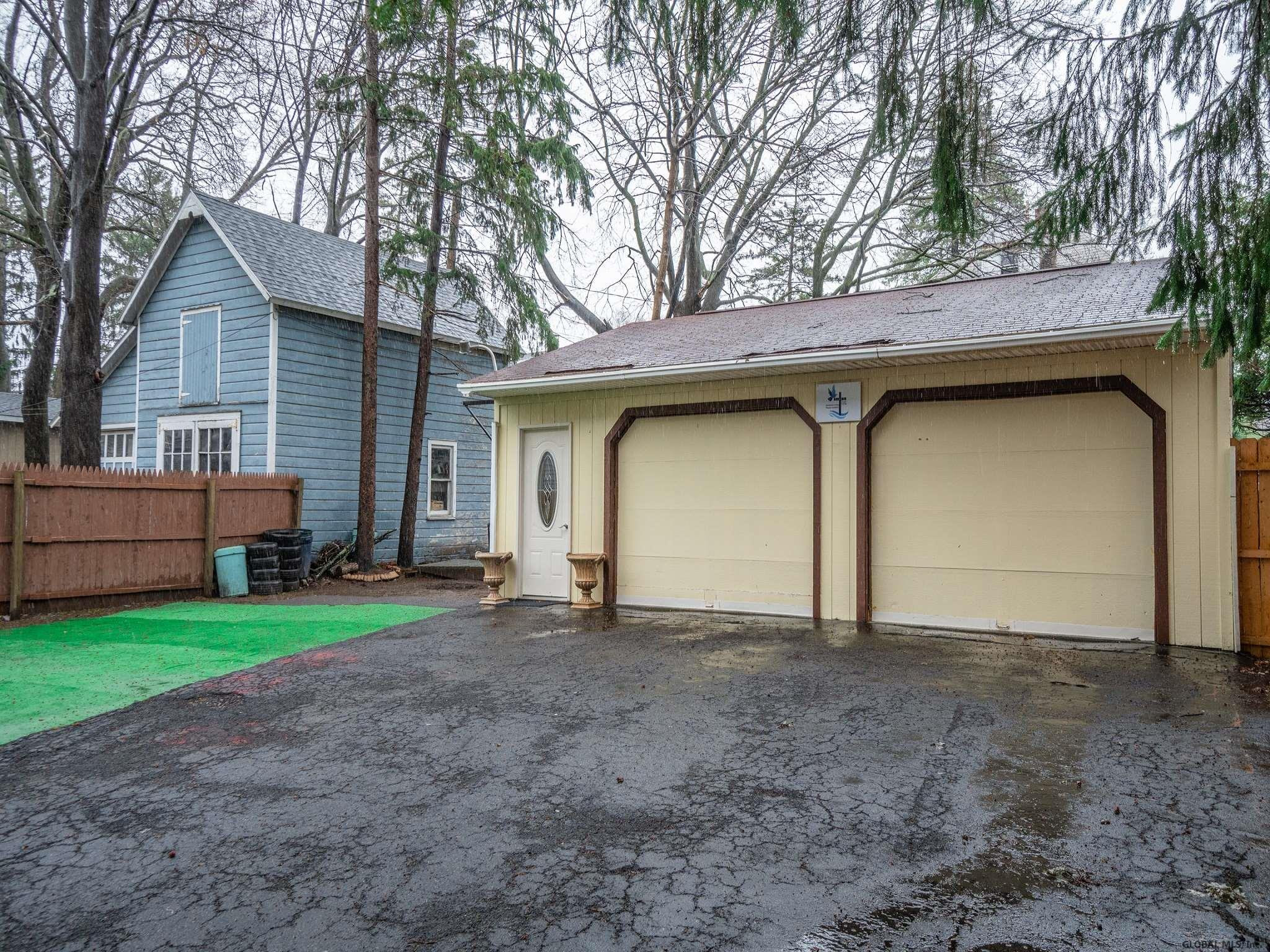 1610 Lenox Road Schenectady, NY 12308 - Photo 41 of 47 Photo 41