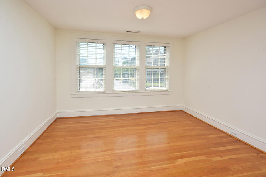 1814 Chapel Hill Road Durham, NC 27707 - Photo 24 of 33