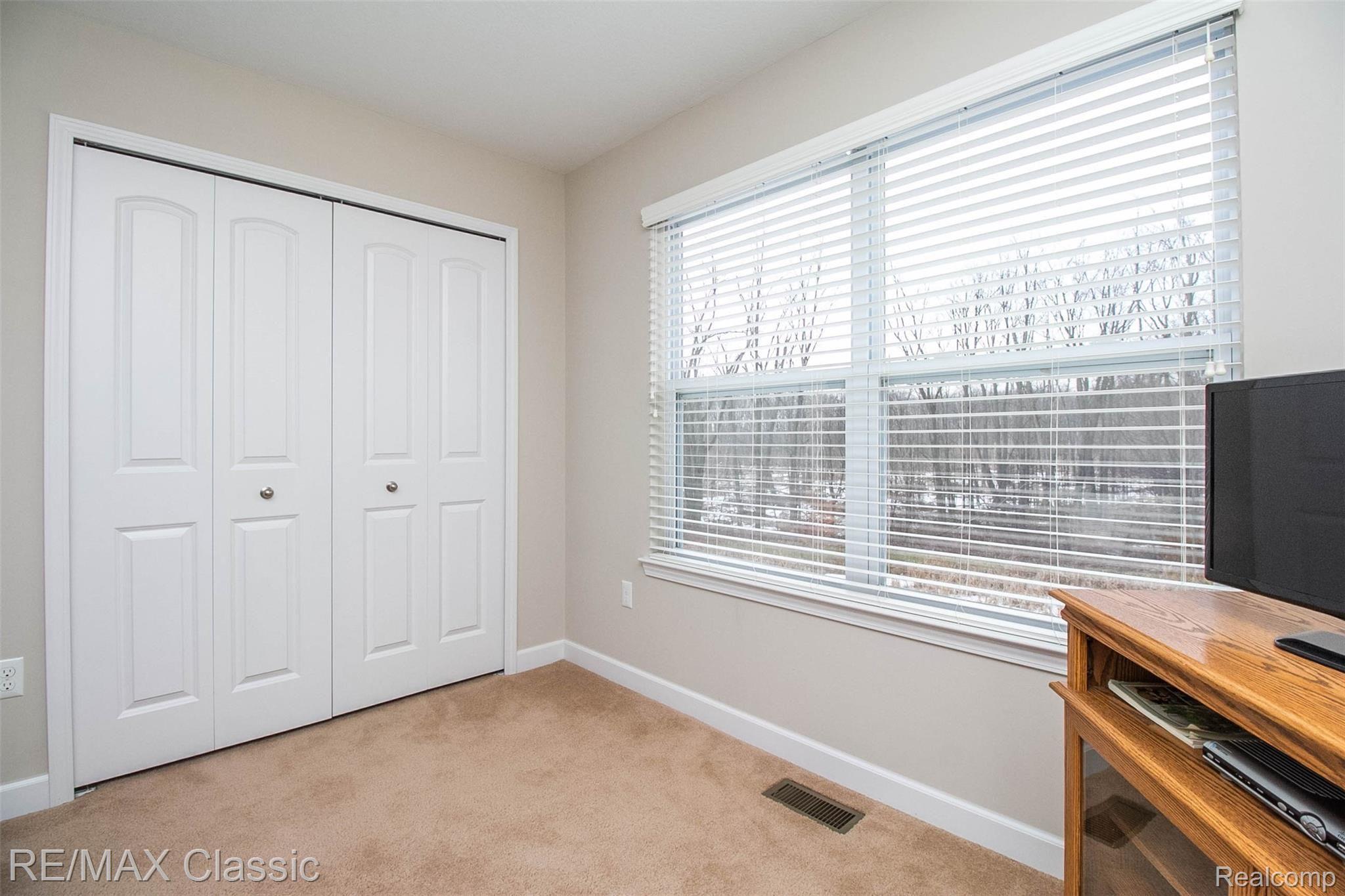 27135 Victoria Road Novi, MI 48374 - Photo 44 of 54 Bedroom
