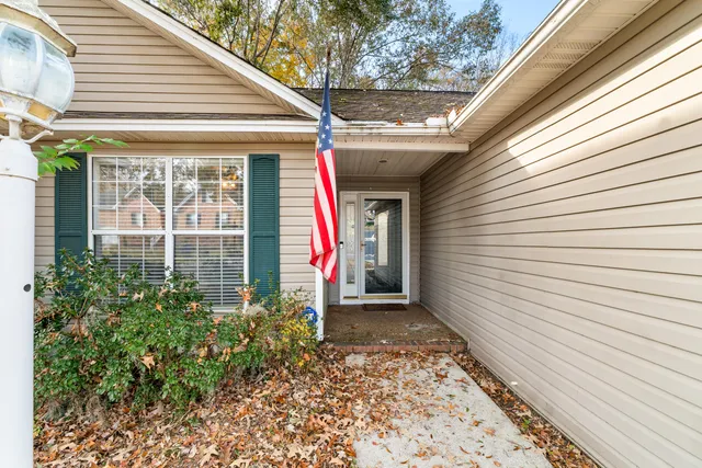 $350,000 | 147 Belleplaine Drive, Goose Creek, SC 29445