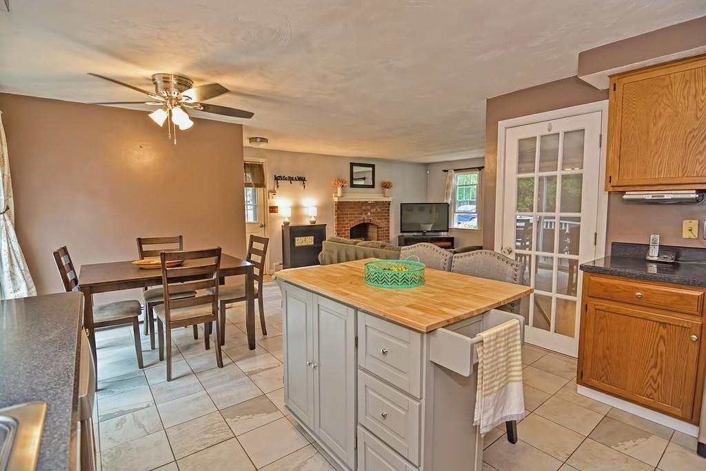 15 Flora Road Attleboro, MA 02703 - Photo 6 of 32 Gallery Image 6