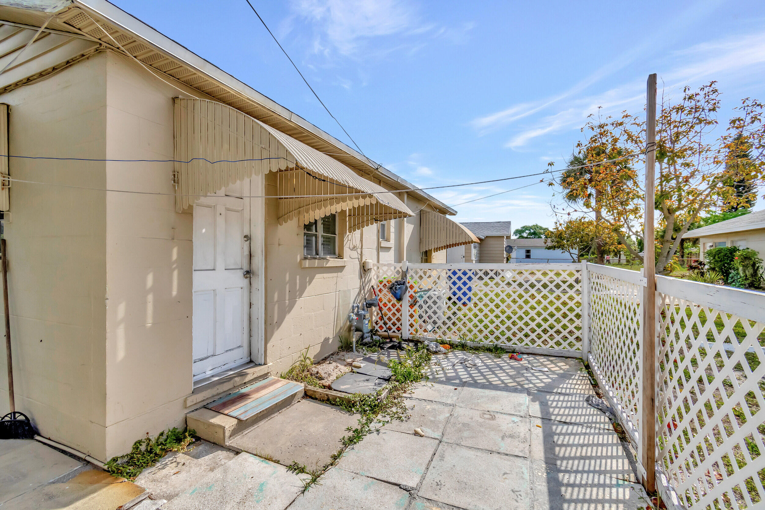 181 West 15th Street Riviera Beach, FL 33404 - Photo 13 of 51 36_dsc_1416