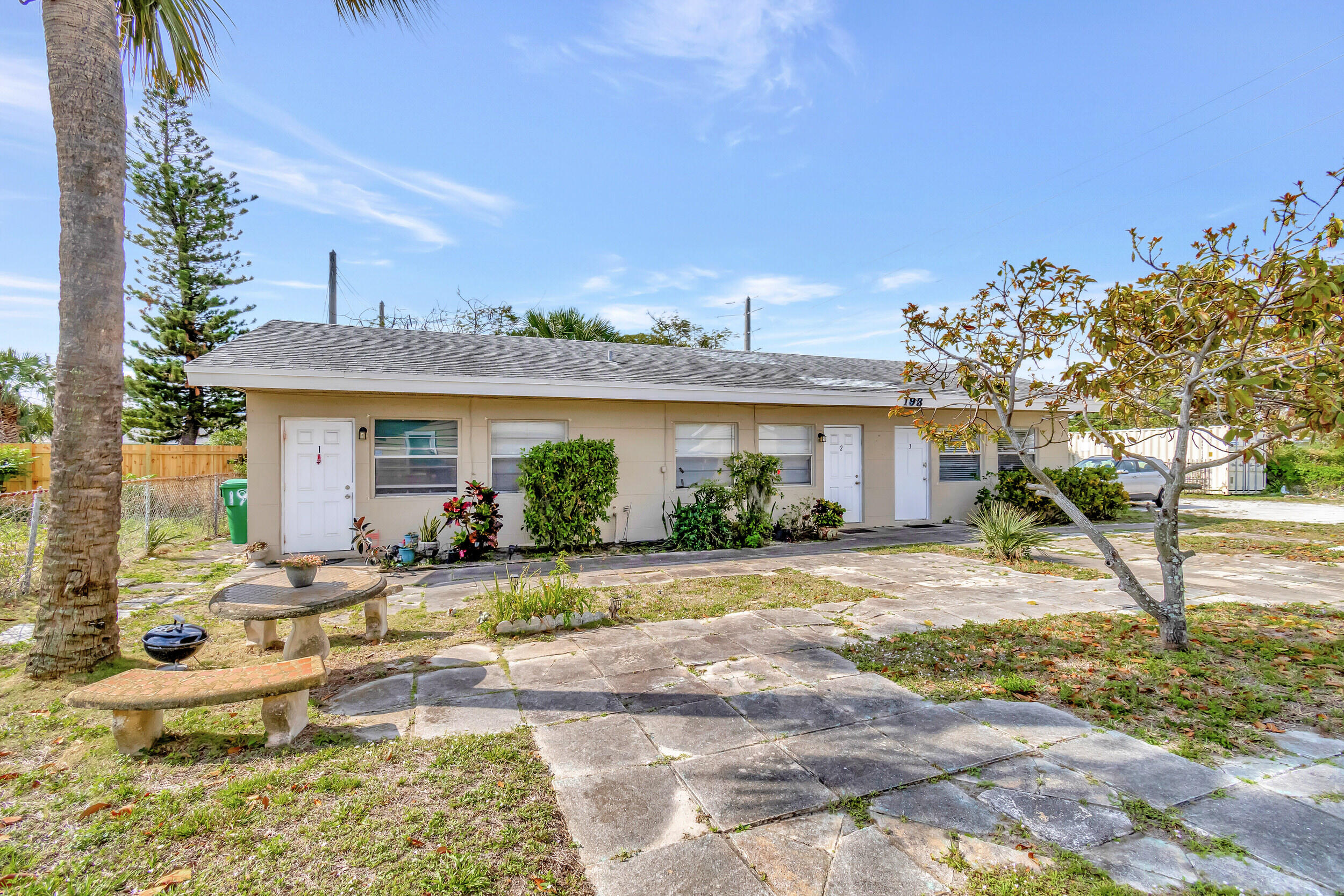 181 West 15th Street Riviera Beach, FL 33404 - Photo 23 of 51 54_dsc_1561