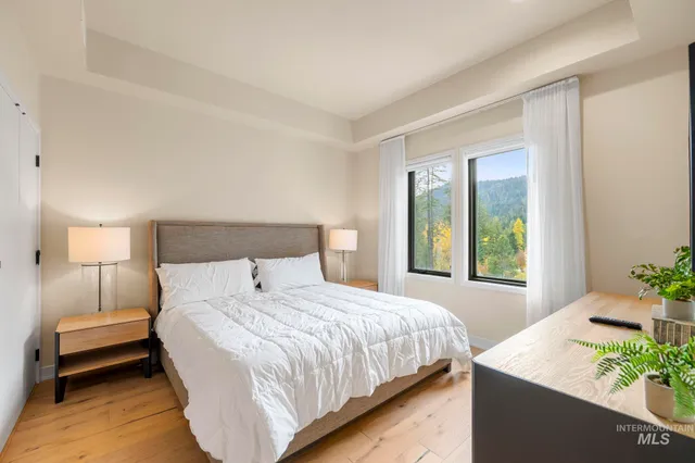 $985,000 | 780 Village Drive, Unit 505, Donnelly, ID 83615