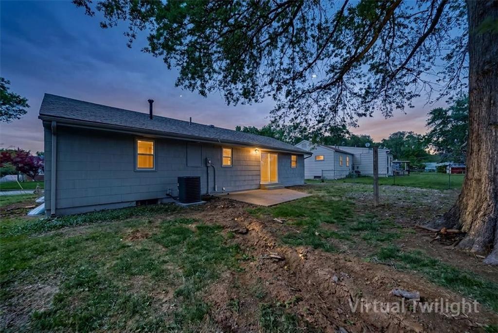 3105 Porter Road Independence, MO 64055 - Photo 25 of 32
