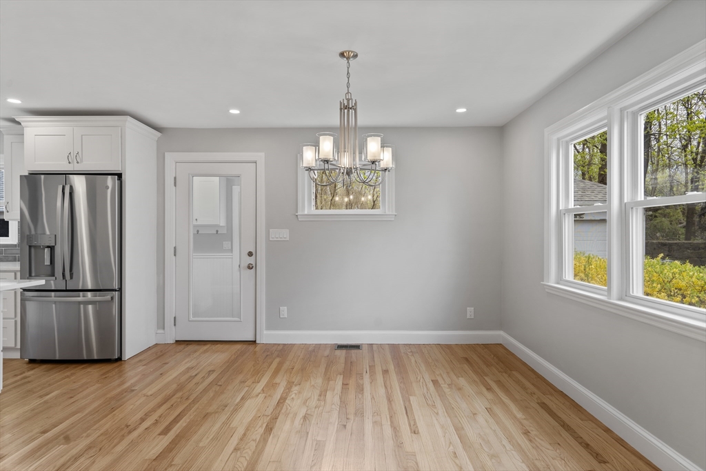 60 Alton Road Quincy, MA 02169 - Photo 4 of 29 Gallery Image 4