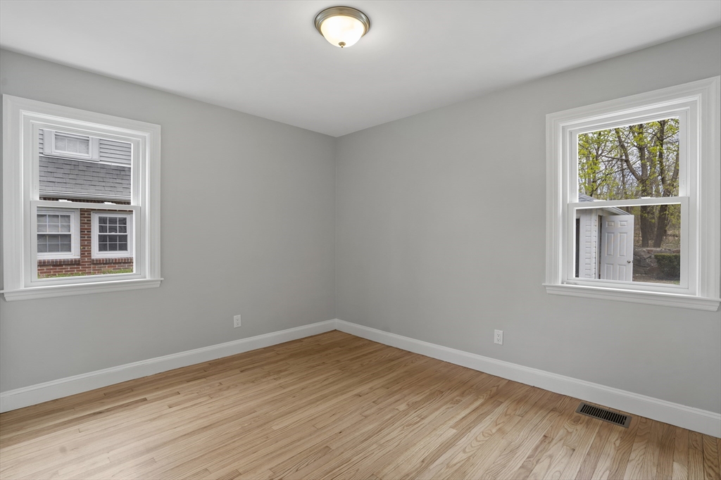 60 Alton Road Quincy, MA 02169 - Photo 9 of 29 Gallery Image 9