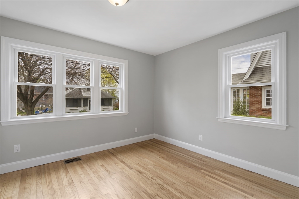 60 Alton Road Quincy, MA 02169 - Photo 10 of 29 Gallery Image 10
