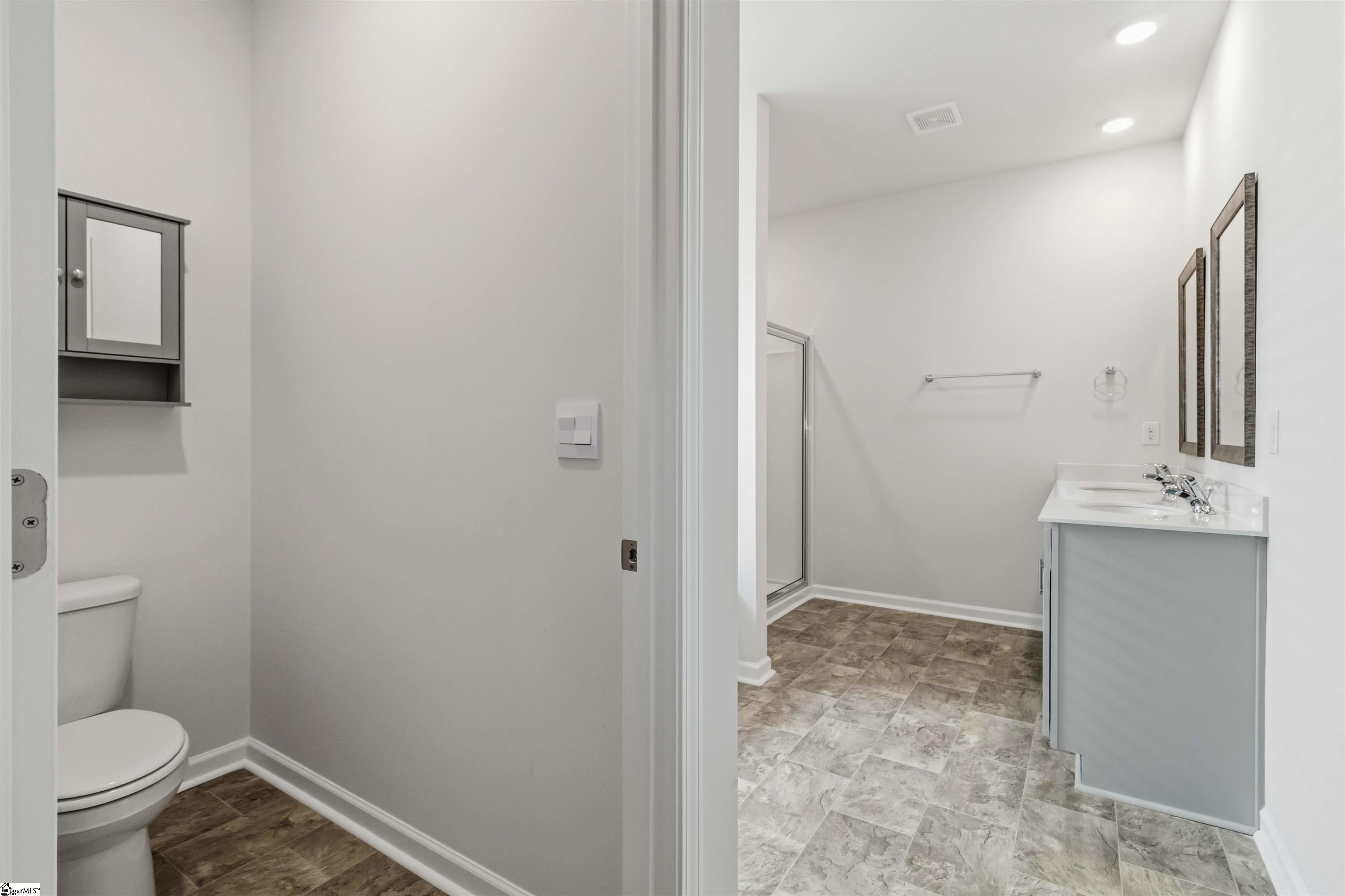 707 Bayridge Road Simpsonville, SC 29680 - Photo 17 of 23