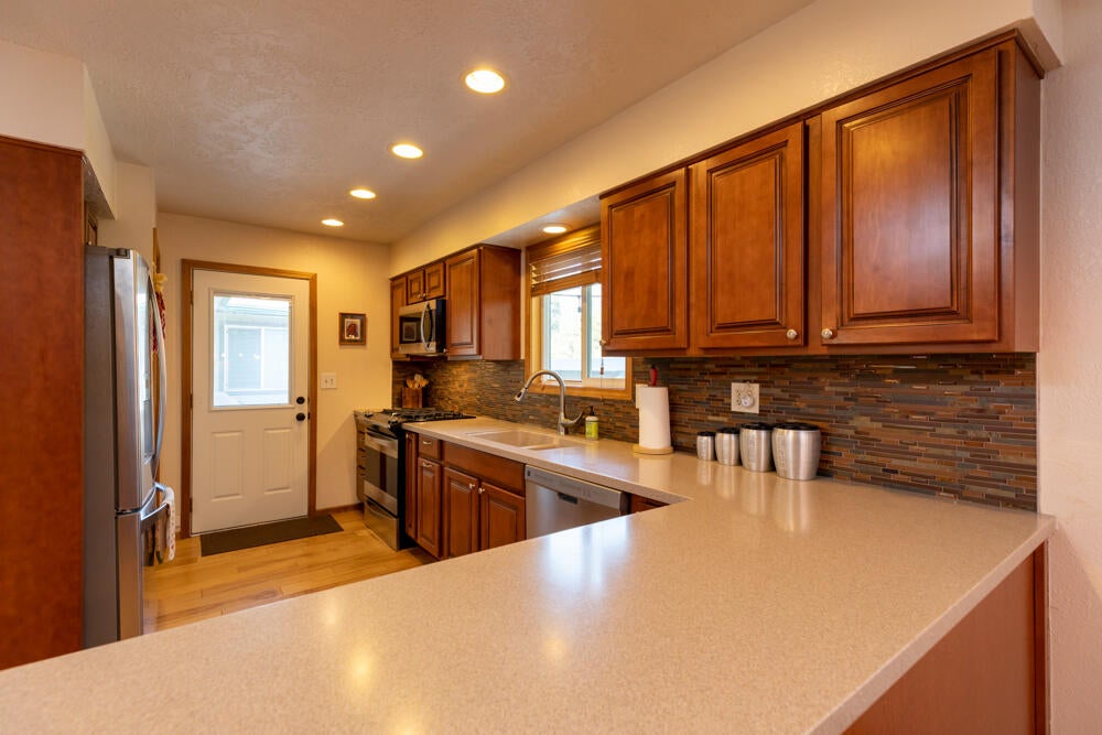 1726 Pine Grove Road Klamath Falls, OR 97603 - Photo 18 of 39 18