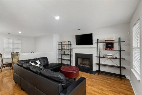 $369,900 | 4802 Lake Park Terrace, Acworth, GA 30101