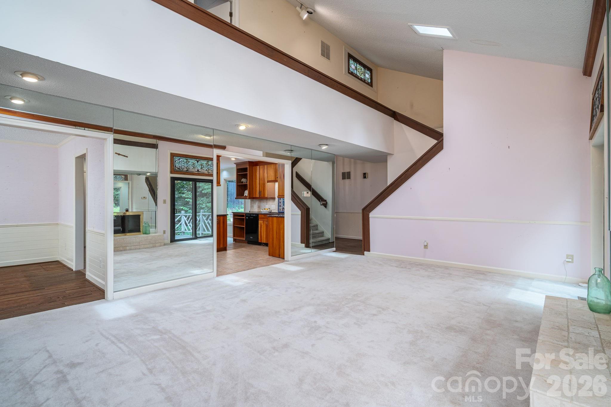 40 Catawba Ridge Road Clover, SC 29710 - Photo 5 of 44