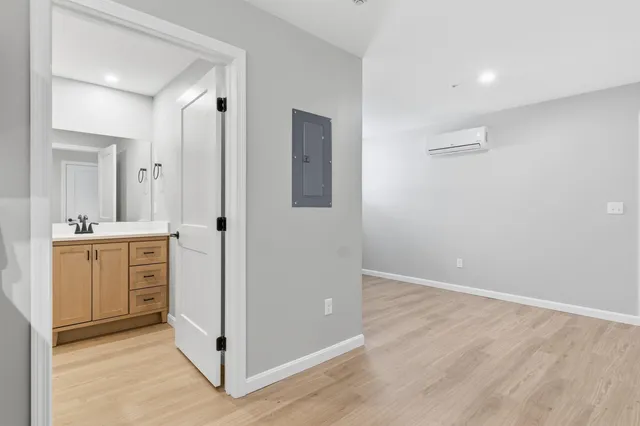 $1,775 | 15 Mountain Road, Unit 105, Goffstown, NH 03045