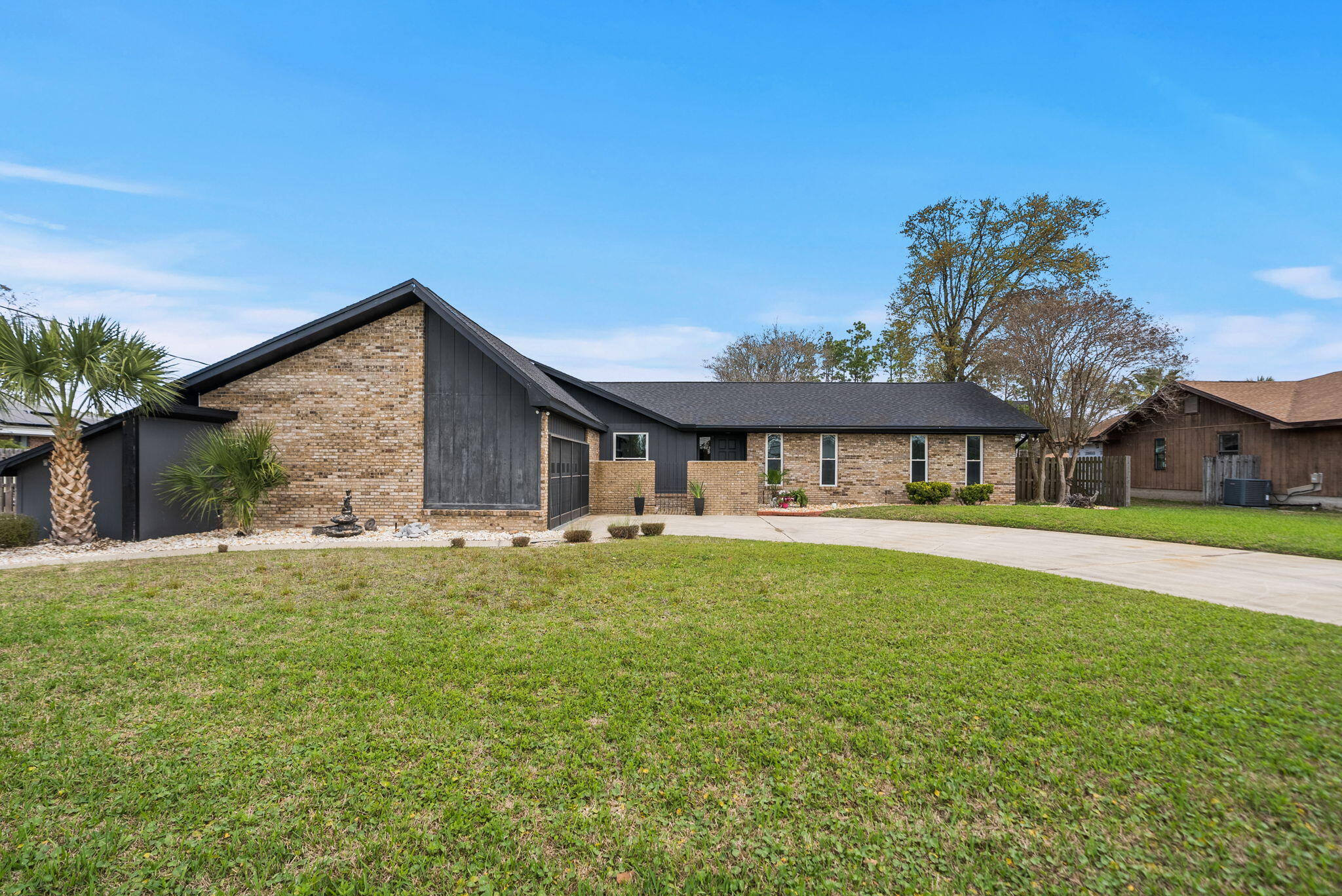 1006 Goose Bayou Road Lynn Haven, FL 32444 - Photo 5 of 49 57-web-or-mls-DSC09259