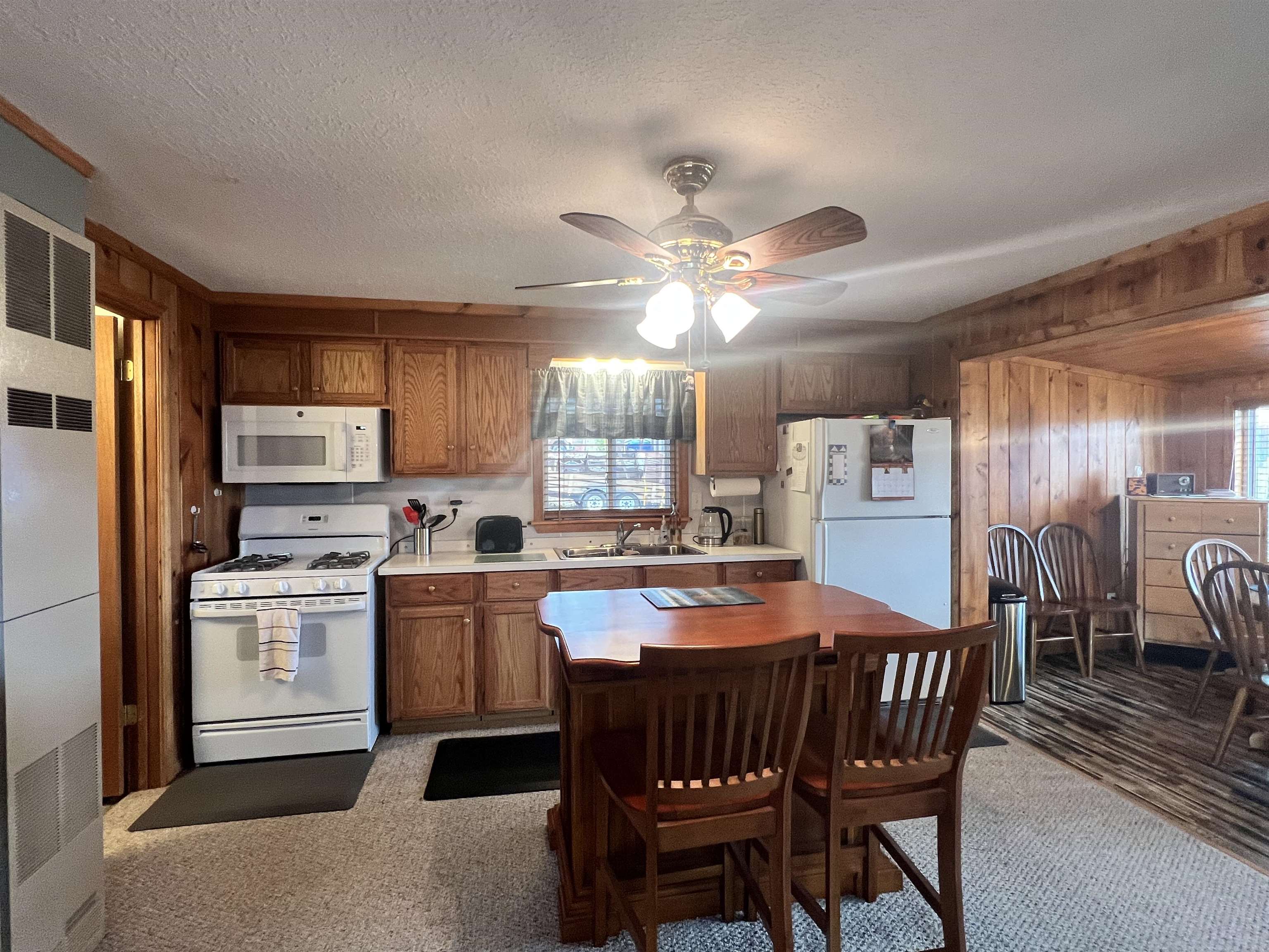 5006 Lake Point Street Harrison, MI 48625 - Photo 3 of 19