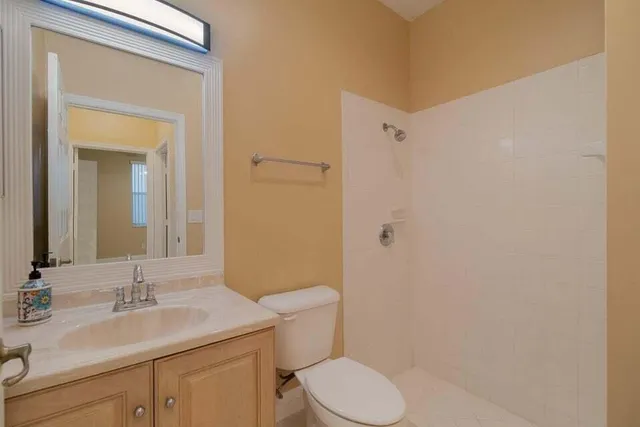 $4,750 | 7227 Chesapeake Circle, Boynton Beach, FL 33436