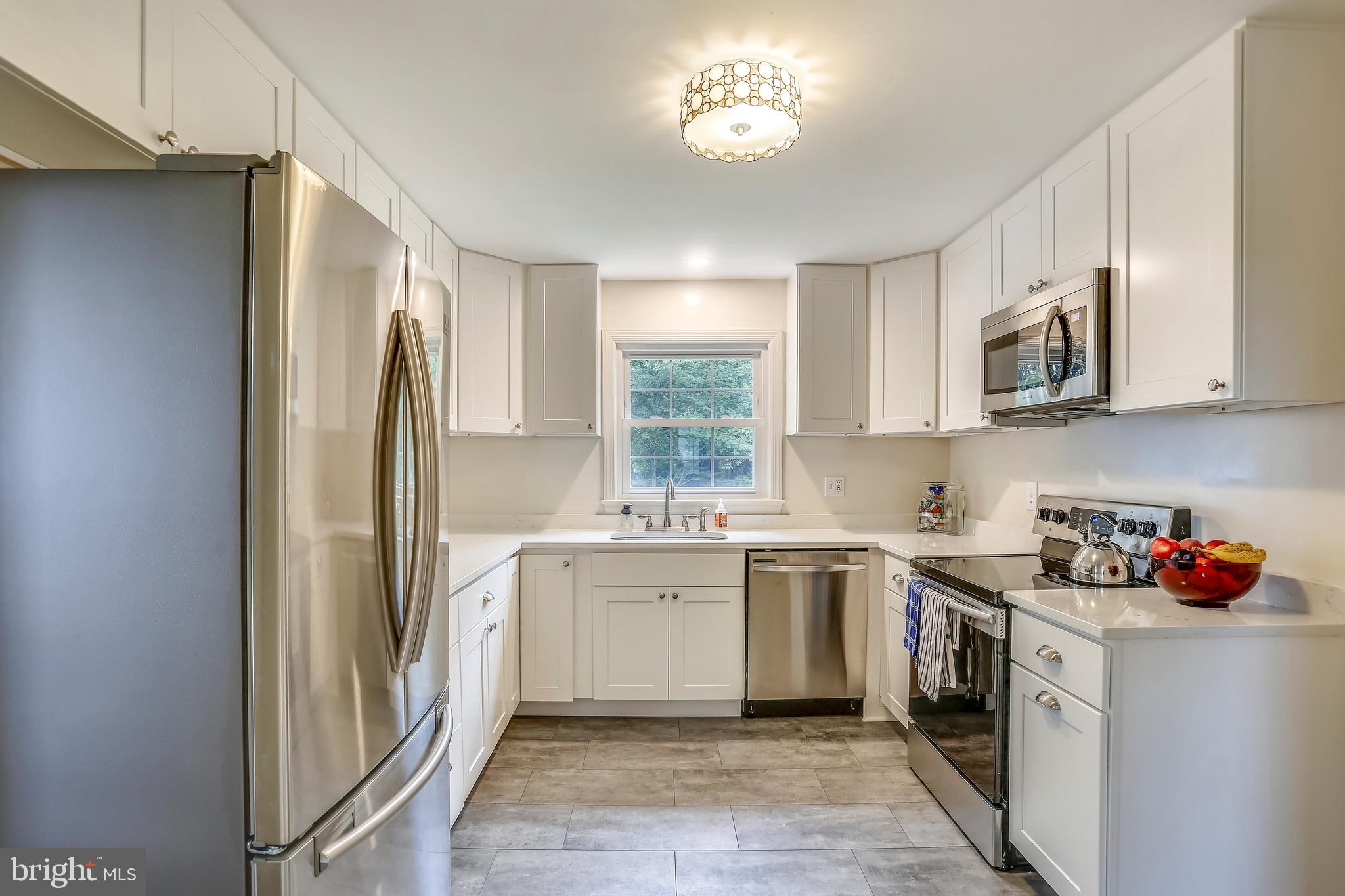 7012 Warfield Road Laytonsville, MD 20882 - Photo 14 of 49