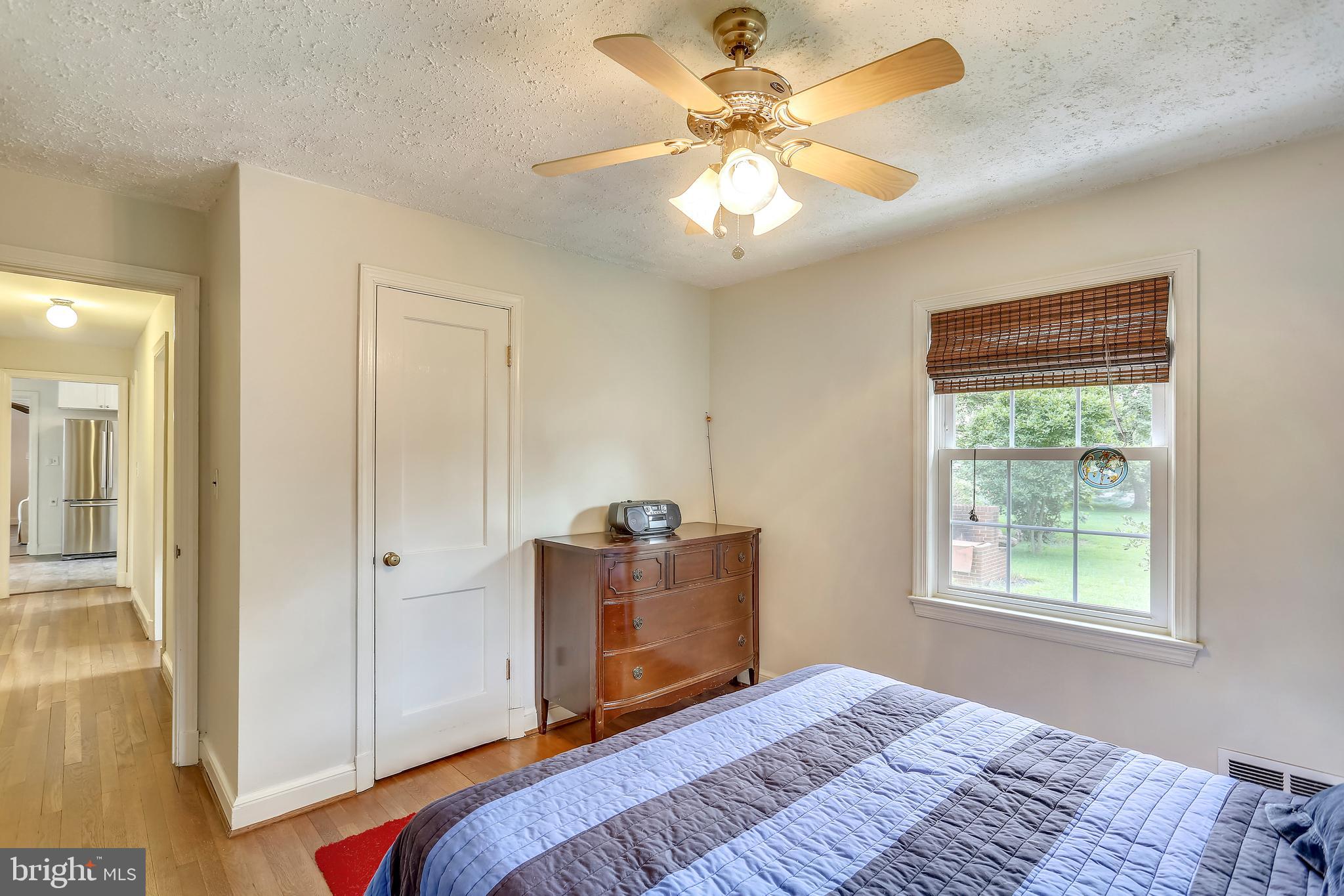 7012 Warfield Road Laytonsville, MD 20882 - Photo 27 of 49